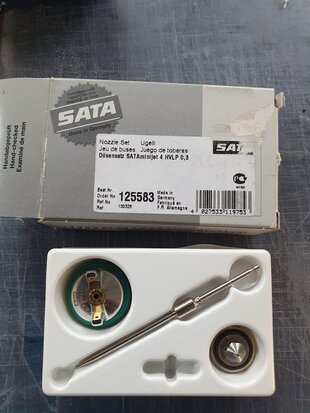 Sata mini jet 4 0.3mm (125583)  Nozzle set   